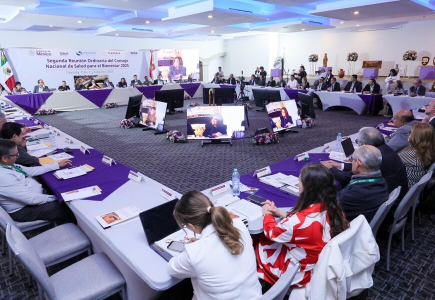 Gobernadora inaugura Conasabi y reafirma compromiso con salud gratuita