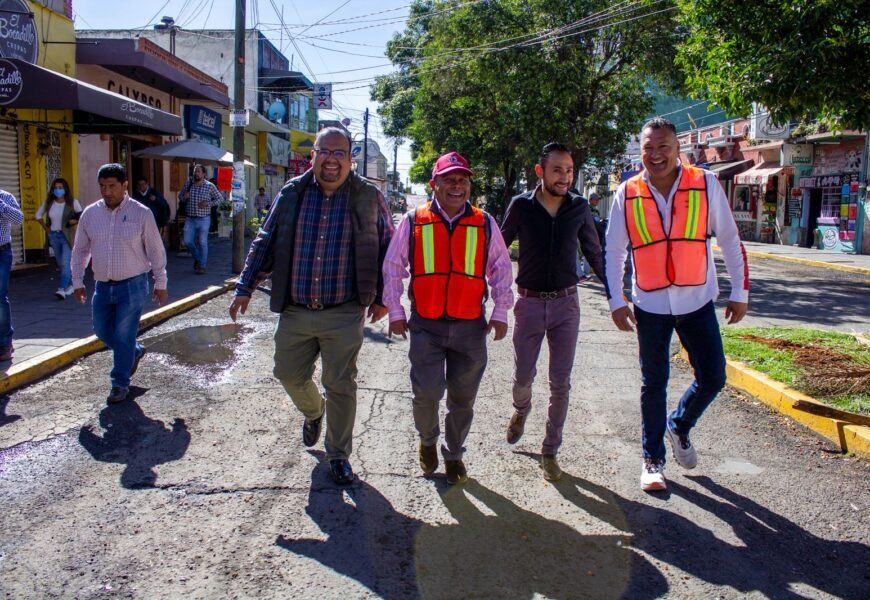 Rehabilitación de calles en Apizaco avanza con inversión propia Rehabilitación de calles en Apizaco avanza con inversión propia