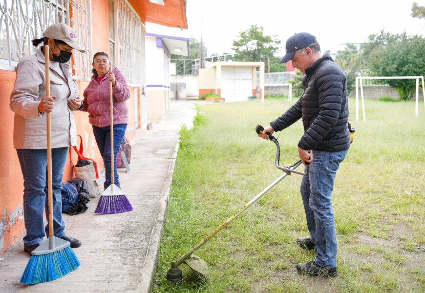 Alfonso Sánchez García Tlaxcala fortalece espacios educativos con comunidad escolar