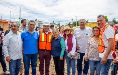 Pavimento de adoquín en Apizaco transforma la calle Clavel en Loma Florida