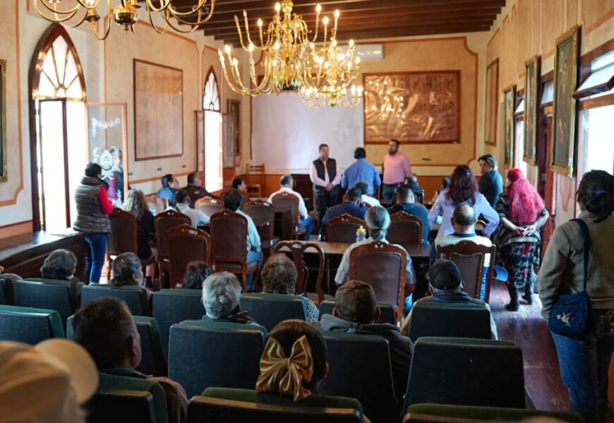 Diálogo con vecinos de Ocotlán fortalece la civilidad y la atención institucional