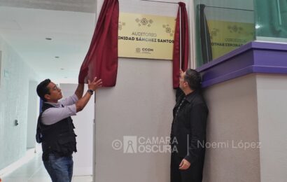 Reconocen a Trinidad Sánchez Santos con develación de placa en CCOM