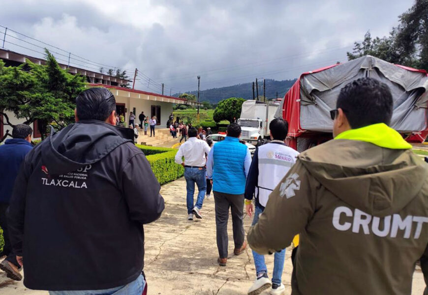 Tlaxcala brinda atención médica a Puebla por lluvias