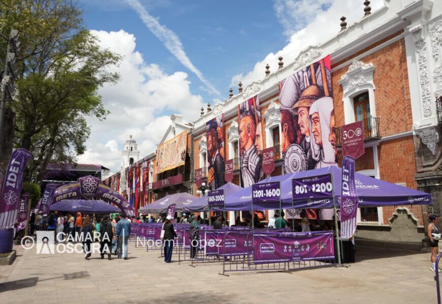 Entrega de kits para el Medio Maratón Internacional Tlaxcallan