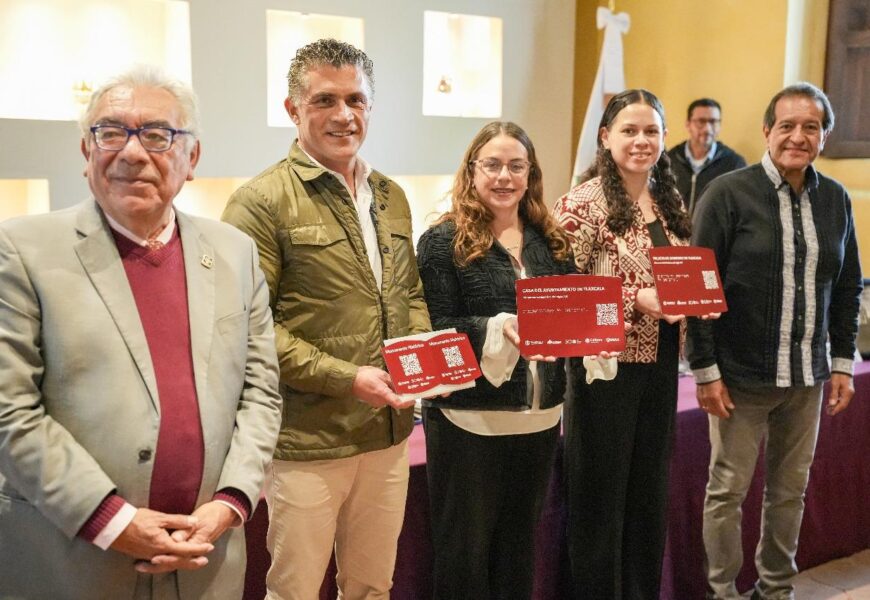 Alcalde de Tlaxcala encabeza presentación de libro sobre monumentos Históricos