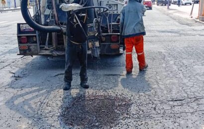 Gobierno de Tlaxcala refuerza programa de bacheo para mejorar la movilidad