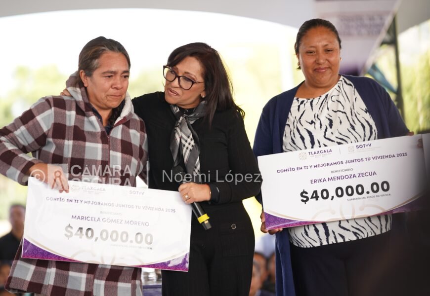 Gobierno entrega apoyos «Mejorando juntos tu vivienda» en beneficio de 500 familias