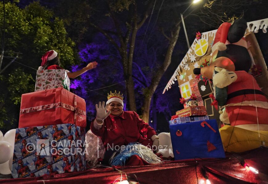 Gran éxito el desfile navideño en Tlaxcala capital
