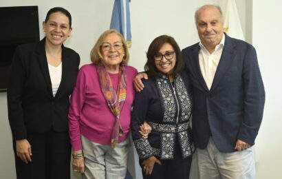 Lorena Cuéllar fortalece cooperación cultural internacional