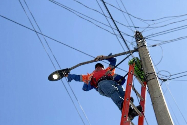 Ayuntamiento de Tlaxcala rehabilita luminarias en Ocotlán e Ixtulco Ayuntamiento de Tlaxcala rehabilita luminarias en Ocotlán e Ixtulco
