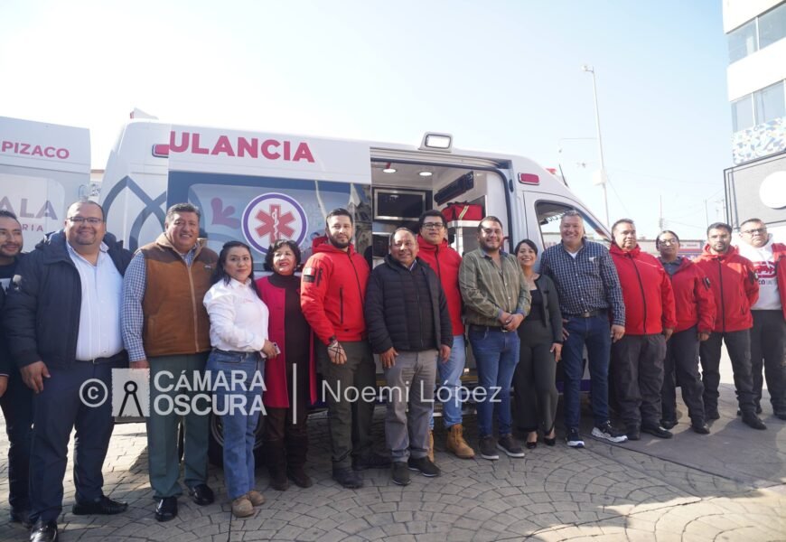 Entrega de Ambulancia en Apizaco fortalece la atención de emergencias