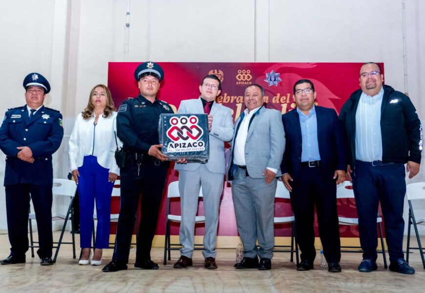 Gobierno de Apizaco entrega de equipo táctico que dignifica labor policial
