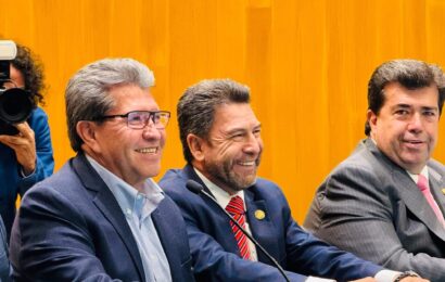 Primer Informe de Ray Vázquez recibe respaldo federal