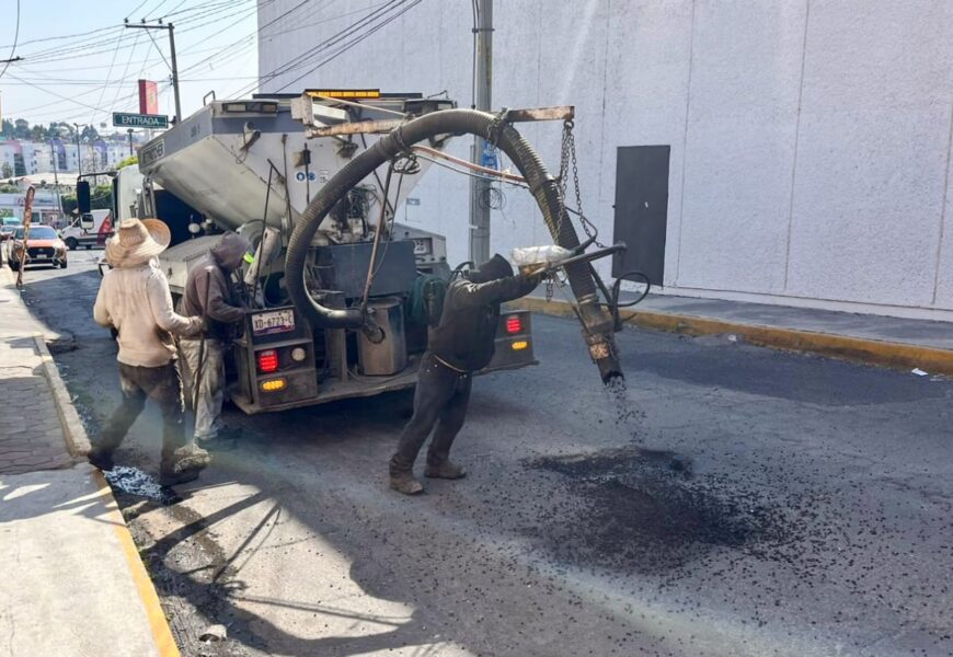 Programa permanente de bacheo avanza firme en la capital del estado Programa permanente de bacheo avanza firme en la capital del estado