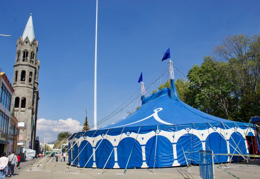 El Circo Fénix llega como parte del La Navidad Brilla en Apizaco