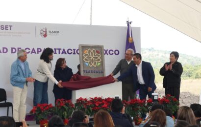 Colocan primera piedra de la nueva Unidad del Icatlax en Tlaxco