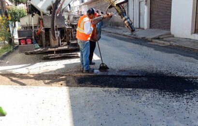 El bacheo en Avenida Juárez de Tlaxcala mejora movilidad y seguridad vial