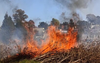 Incendio de pastizales en Atlahapa es controlado sin riesgos Incendio de pastizales en Atlahapa es controlado sin riesgos
