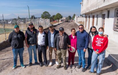 Obra de adoquinamiento en Apizaco beneficia a Huiloac