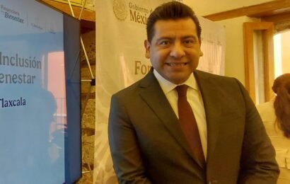 Carlos Augusto Pérez Hernández reafirma lealtad a Morena Carlos Augusto Pérez Hernández reafirma lealtad a Morena