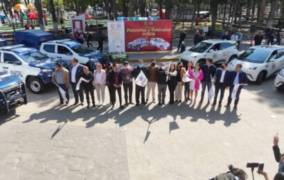 Entrega de unidades vehiculares fortalece la seguridad en Apizaco