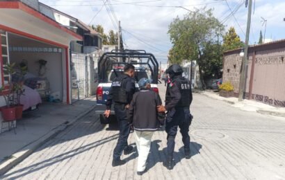Policía de Apizaco atiende reporte ciudadano en Loma Paraíso