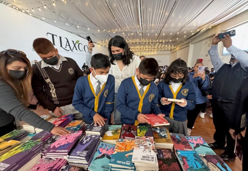 Colección 25 para el 25 impulsa lectura en juventudes tlaxcaltecas