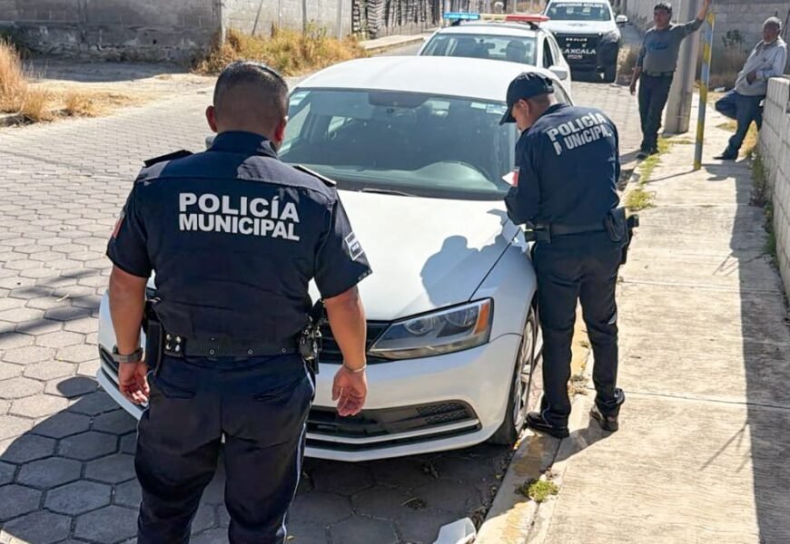 Recuperan vehículo robado en Atlahapa