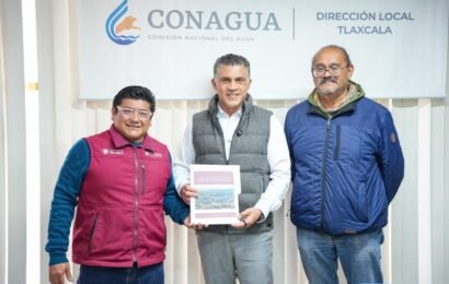 Alfonso Sánchez firma convenio con CONAGUA para modernizar el sistema hídrico