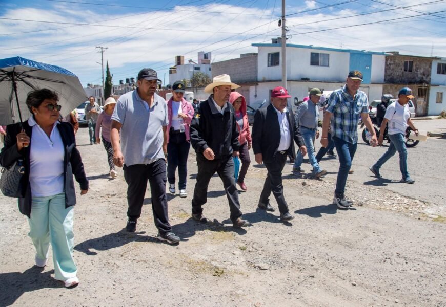 Javier Rivera acerca el gobierno en Apizaco con atención directa en colonias