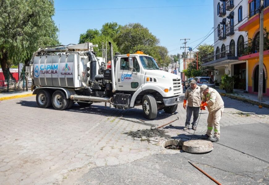 Drenaje en El Trébol moviliza a Tlaxcala y Totolac para restablecer el flujo sanitario Drenaje en El Trébol moviliza a Tlaxcala y Totolac para restablecer el flujo sanitario