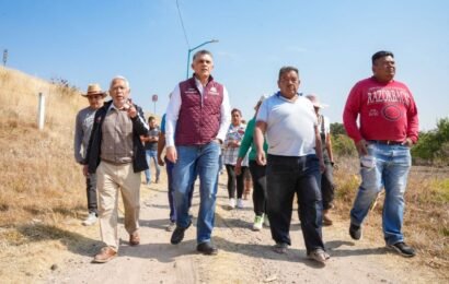Alfonso Sánchez supervisa luminarias entre Acuitlapilco y Metepec