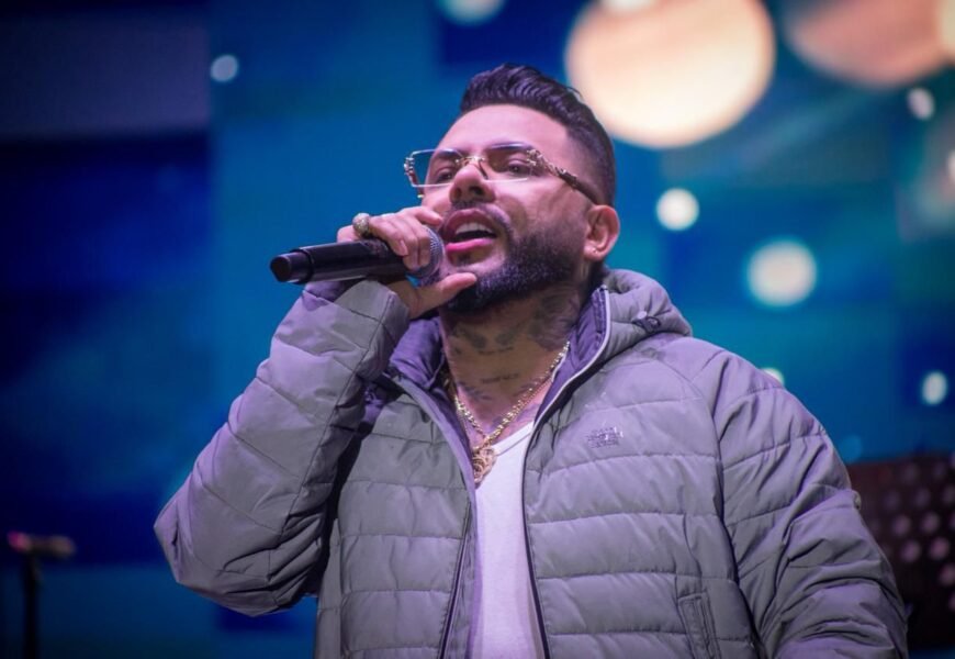 Danny Daniel encendió el escenario en la Feria Apizaco 2026