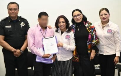 Reconecta con la Paz gradúa a primera generación