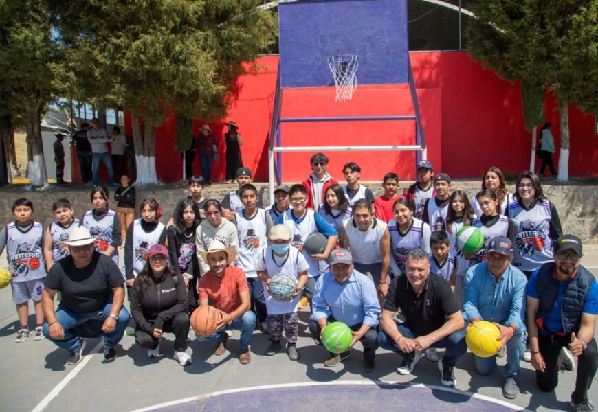 Gobierno de Apizaco realiza jornada integral en San Luis Apizaquito Gobierno de Apizaco realiza jornada integral en San Luis Apizaquito
