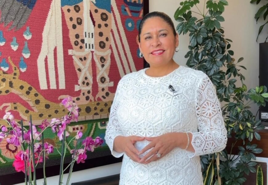 Ana Lilia Rivera alerta por IA y desinformación Ana Lilia Rivera alerta por IA y desinformación