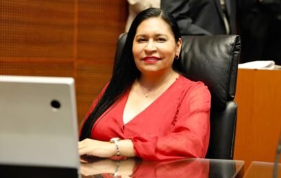 Ana Lilia Rivera advierte claroscuros en la transformación nacional