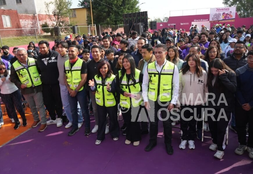 Tlaxcaltequios transforma espacios públicos en La Joya