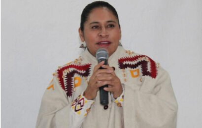 Ana Lilia Rivera llama a respaldar a Sheinbaum