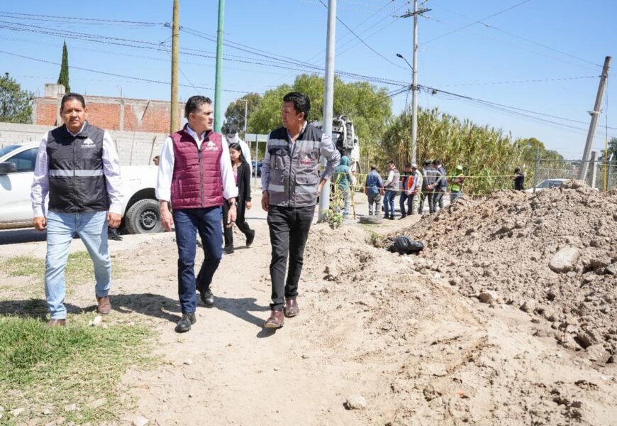 Avanza la construcción de la red de drenaje en Ocotlán-Atlahapa Avanza la construcción de la red de drenaje en Ocotlán-Atlahapa