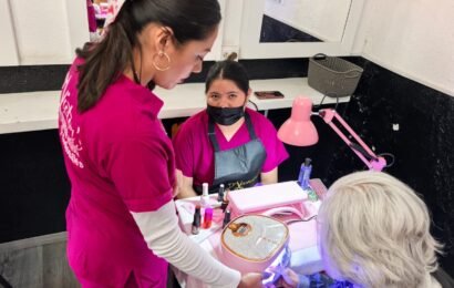 Fortalece Ayuntamiento de Tlaxcala Servicios de belleza gratuitos para mujeres Fortalece Ayuntamiento de Tlaxcala Servicios de belleza gratuitos para mujeres