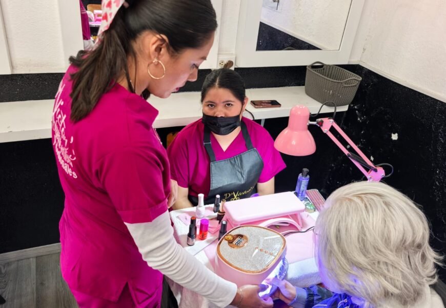 Fortalece Ayuntamiento de Tlaxcala Servicios de belleza gratuitos para mujeres Fortalece Ayuntamiento de Tlaxcala Servicios de belleza gratuitos para mujeres