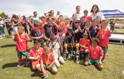 El presidente del AAMTLAX impulsa deporte con premiación en Tlaxco