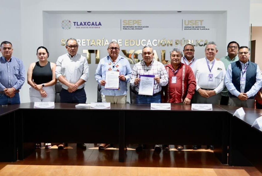Acuerdo histórico entre gobierno y SNTE