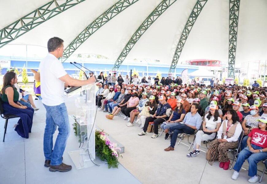 Juventudes son prioridad en Tlaxcala con apoyo a su desarrollo