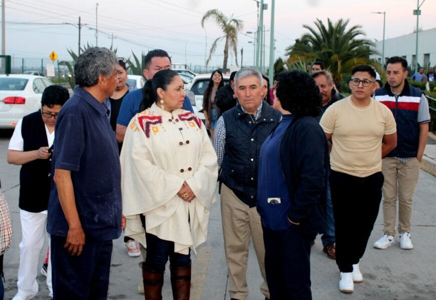 Donación de luminarias mejora seguridad en Hospital de Calpulalpan
