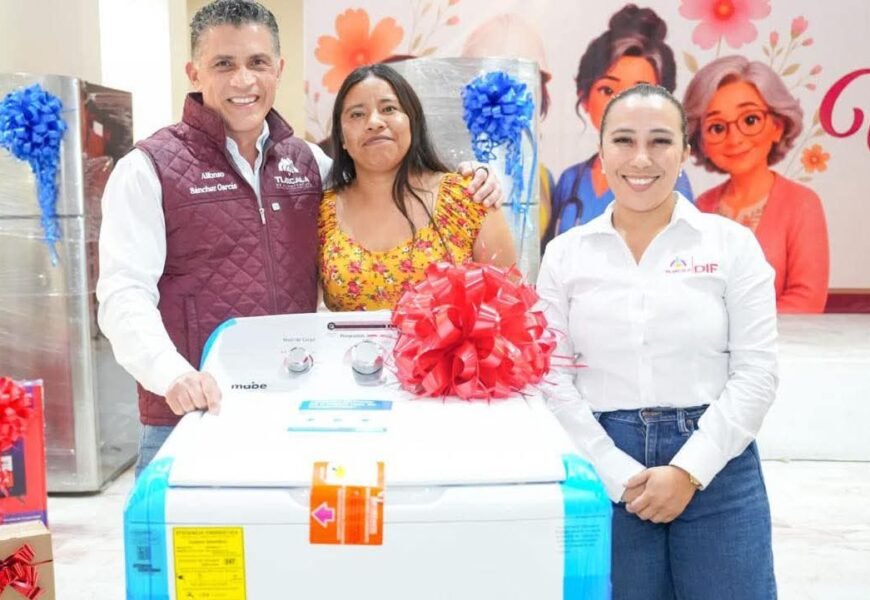 Alfonso Sánchez reconoce a madres Tlaxcaltecas como pilares de las familias