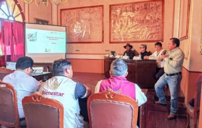 AAMTLAX organiza foro contra gusano barrenador