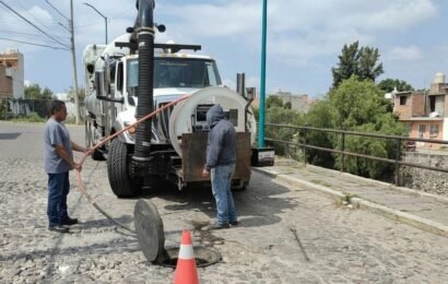 Desazolve de rejillas pluviales fortalece la prevención en Tlaxcala capital