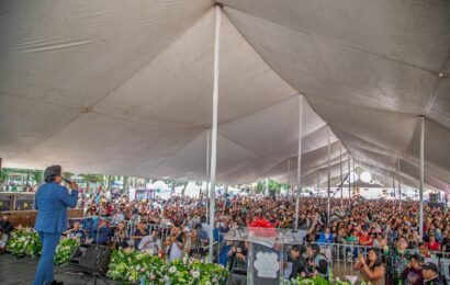 El Festival Día de las Madres Apizaco entregó auto y premios a miles de asistentes